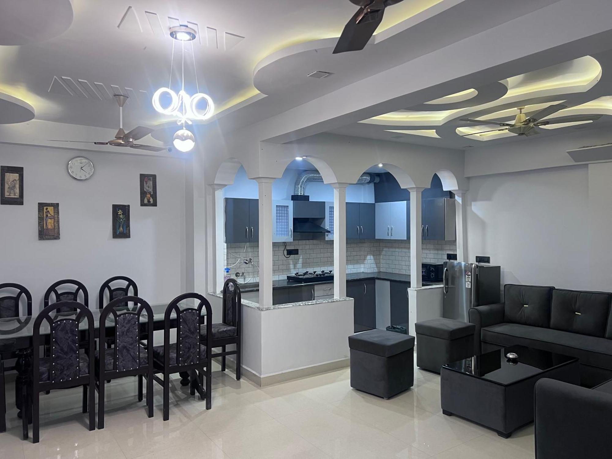 J K Apartment Allāhābād Junction المظهر الخارجي الصورة