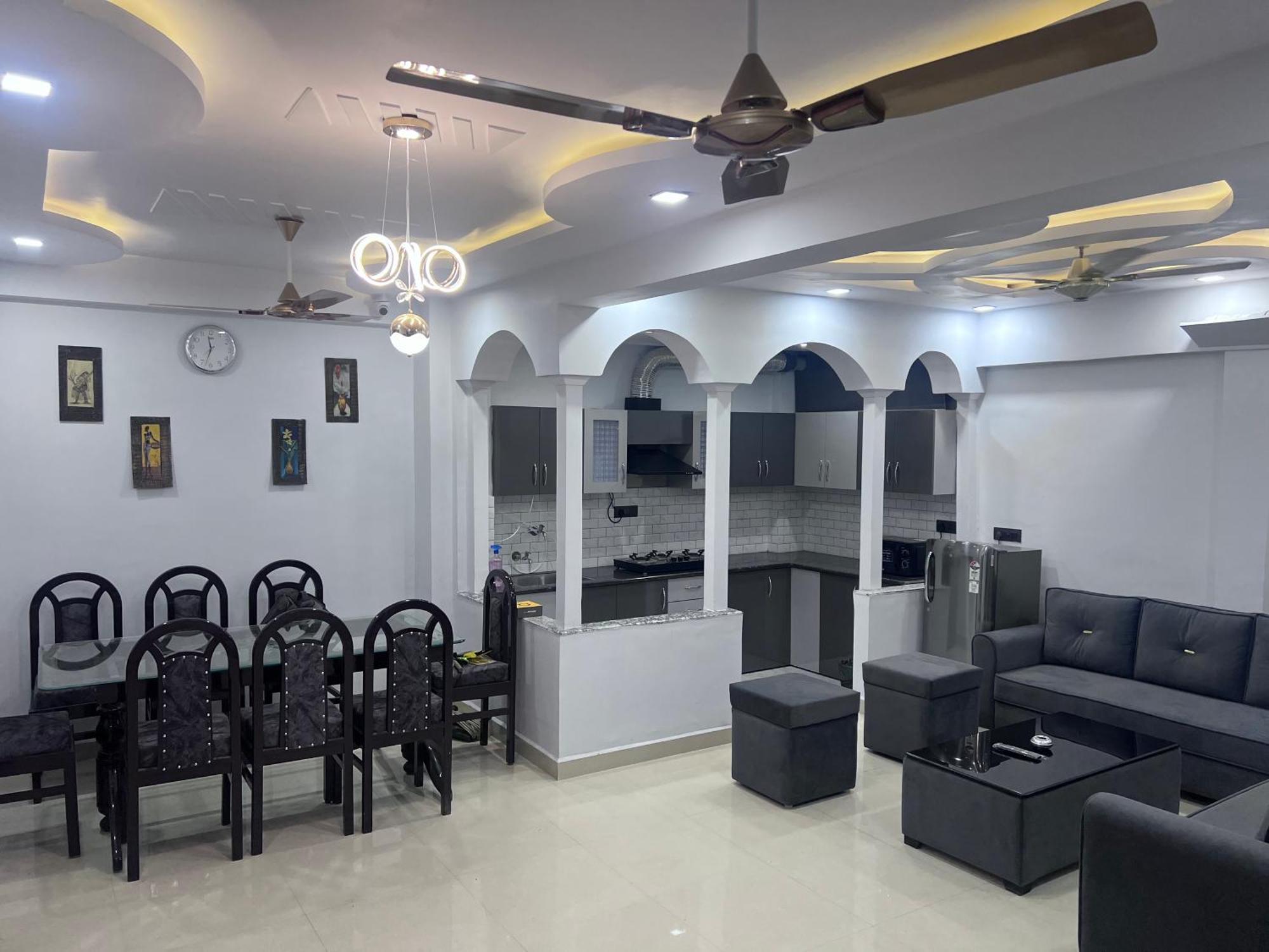 J K Apartment Allāhābād Junction المظهر الخارجي الصورة